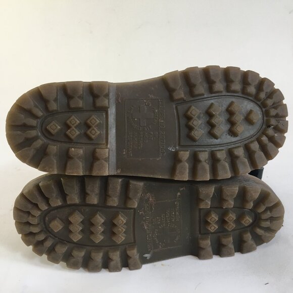 Dr. Martens Air Wair Boots Patent Leather Youth Sz 11 Black Doc Martens England - Picture 10 of 13